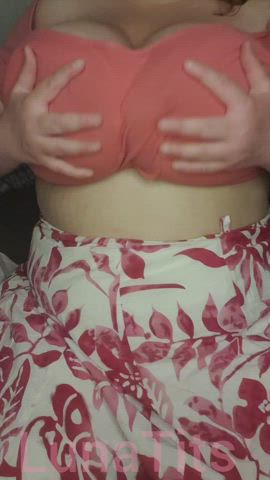 BBW Big Nipples Big Tits Bouncing Tits Clothed Huge Tits OnlyFans Tease Tits gif