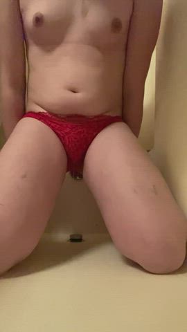 What do y’all think of the front facing POV? Tell me what kind of panties you’d