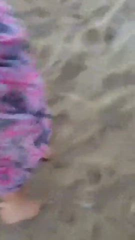 beach blowjob brunette public watching gif