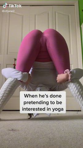 Bending Over Camel Toe TikTok Yoga Pants gif