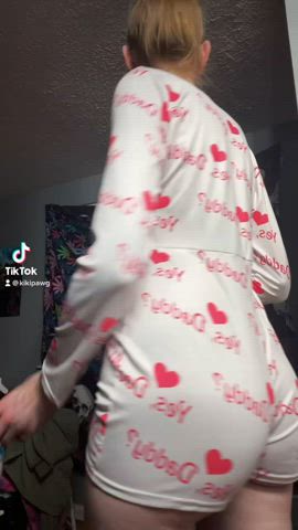 ass slimthick tiktok gif