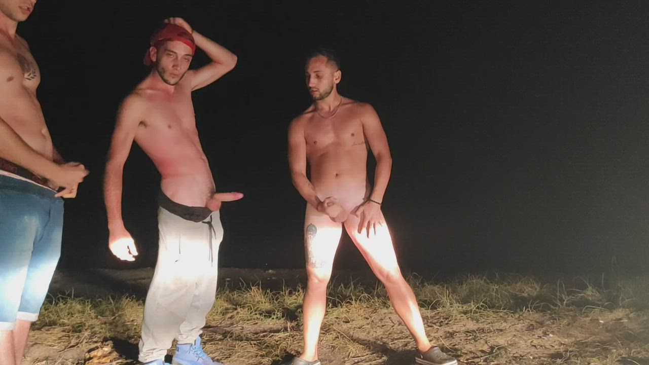 I masturbate in the lkae with my friend, a boy who was passing by the road joins