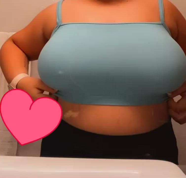 BBW Big Tits Curvy Huge Tits Natural Tits Titty Drop gif