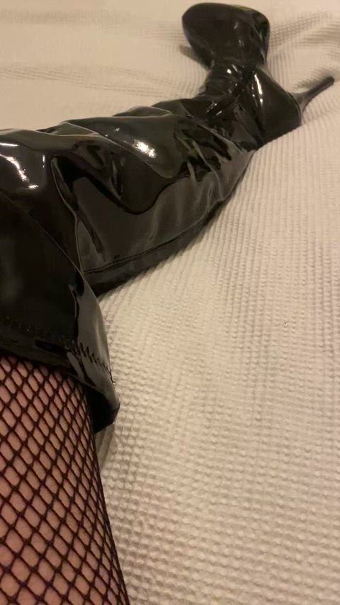 boots crossdressing sissy gif