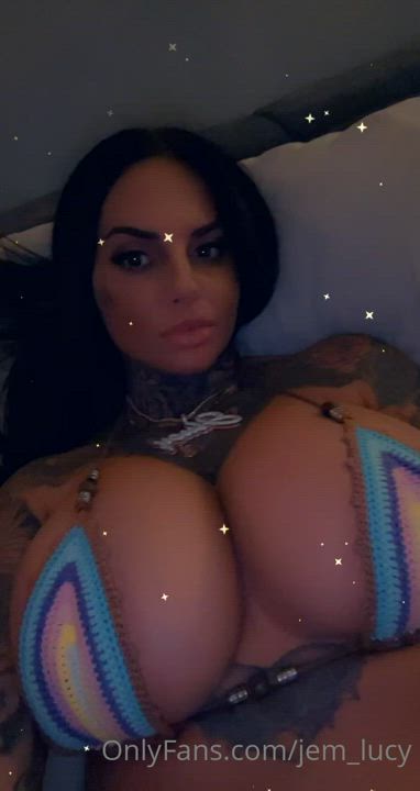 Alt Big Tits Bikini Boobs OnlyFans Tattoo gif