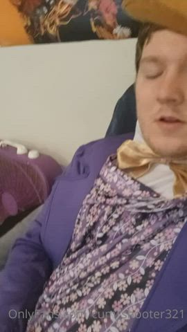 Cumming in a Willy Wonka outfit. Call me Willy Wanker haha.
