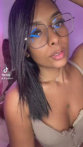 Camgirl Ebony Latina gif