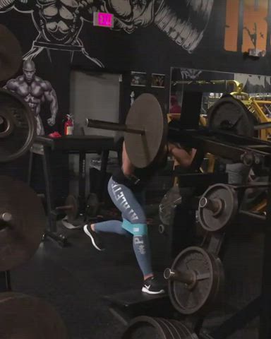 ass blonde fitness gif