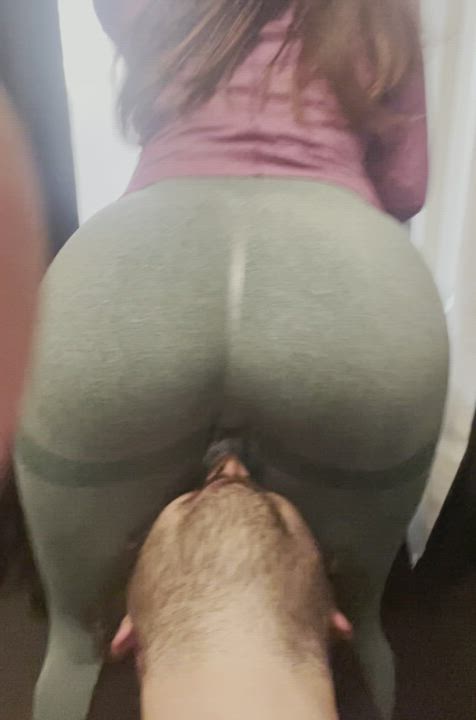 Ass Ass Eating Ass To Mouth Gym Yoga Pants gif