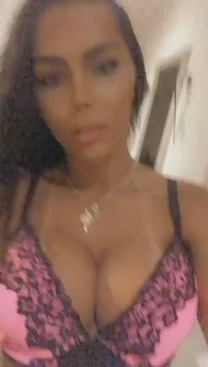 Body Bra Hair OnlyFans Pornstar Trans gif