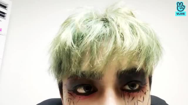 IN2IT Inho Halloween Makeup