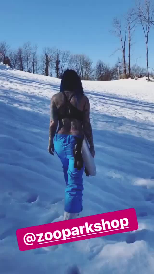 Riae Snowboard