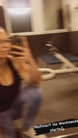 big tits busty fitness gym huge tits leggings thick workout yoga pants gif