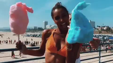 Josephine Skriver gif