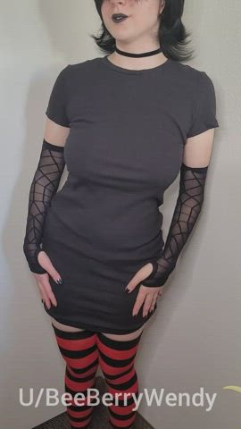 Mavis from Hotel Transylvania by BeeBerryWendy