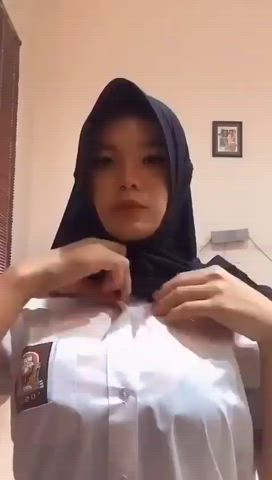 asian hijab indonesian malaysian tiktok wife gif