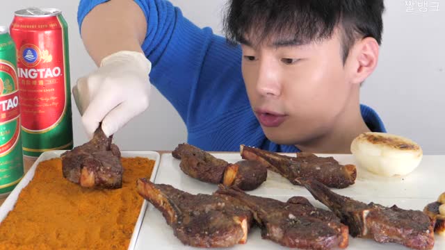 치윤_쯔란 듬뿍 양갈비 + 칭따오 맥주 먹방-1