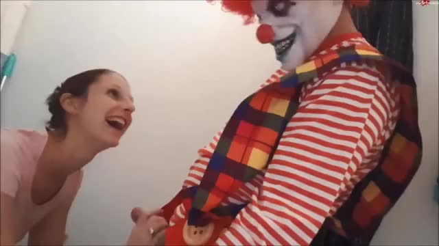 Fickschnitte-18 - Brutal - Fieser Horror Clown benutzt mich als Anales Fickfleisch