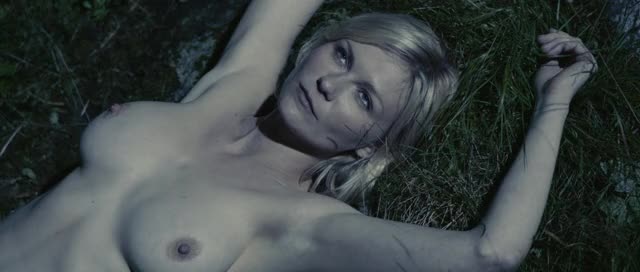 Kirsten Dunst - Melancholia