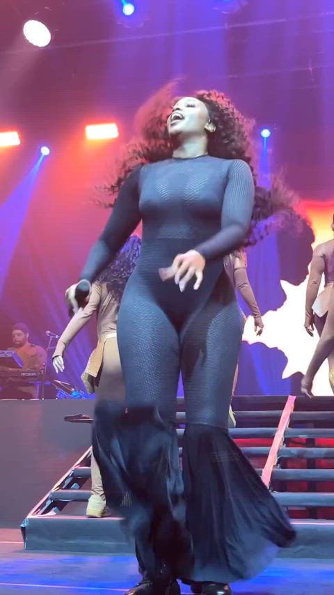 big ass brazilian celebrity dancing ebony thick tights gif