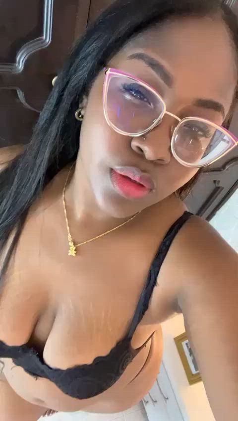 anal bbbw bbw big tits camsoda ebony feet toys twerking webcam gif