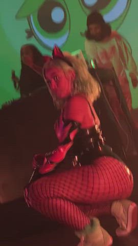 Doja in fishnets