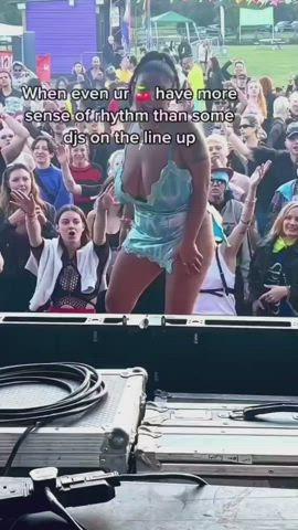 big tits raven twerking gif