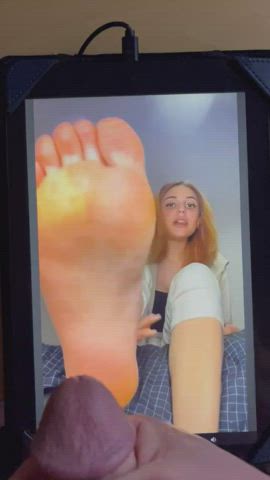 cum cumshot feet foot fetish tribute gif