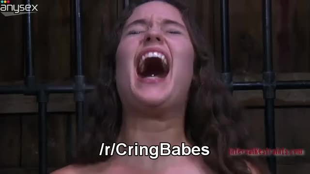 Cunts who don't listen, end up crying (x-post /r/CryingBabes)
