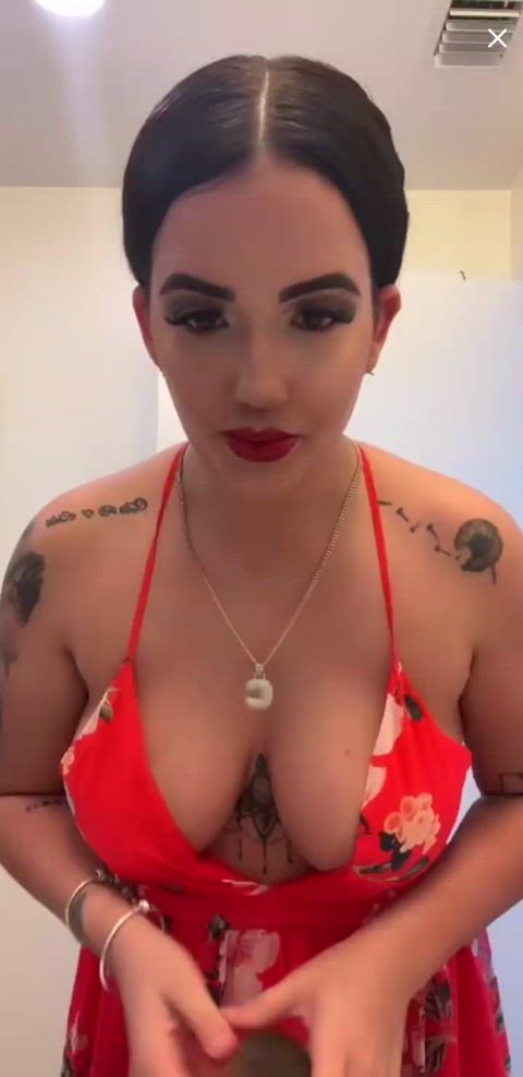 big tits downblouse nipples nipslip tits gif