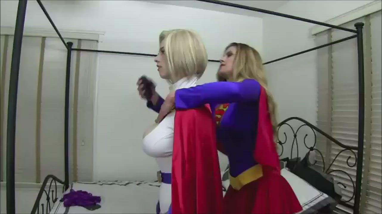 Big Tits Blonde Blowjob Cosplay Lesbians Strap On gif