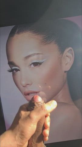 Ariana Grande cum tribute