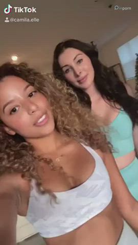 dancing girls teen tits gif