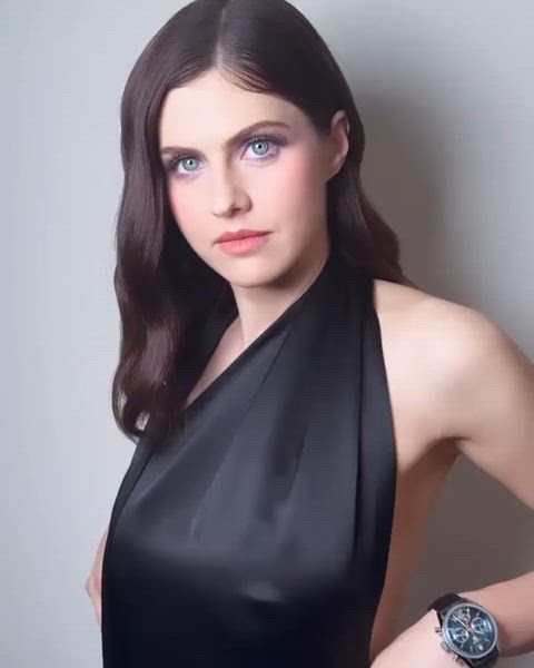 alexandra daddario big eyes blue eyes celebrity makeup gif