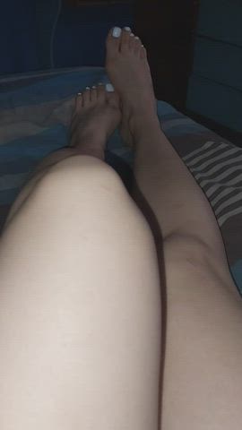 (21) I love white toenails💖