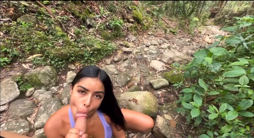 Hot Colombian gives a bj on a hiking trail