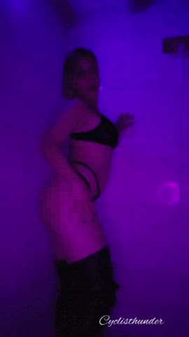 ass blonde femdom onlyfans gif