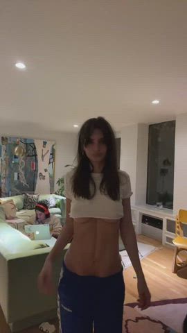 big tits celebrity dancing emily ratajkowski underboob gif