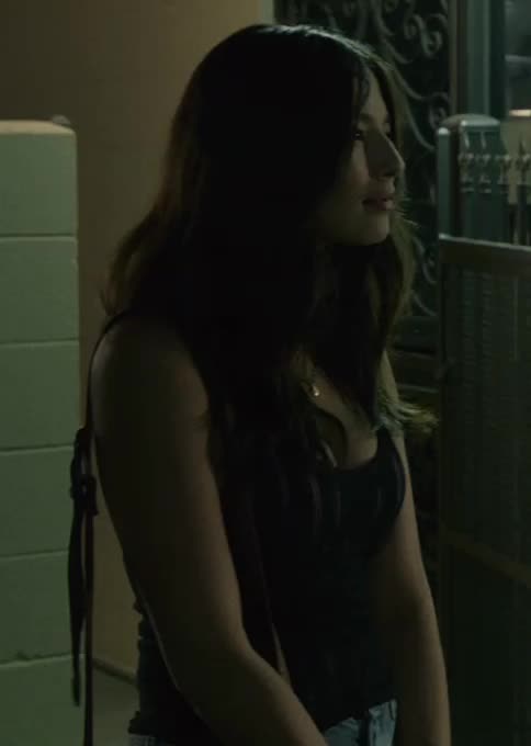 Jessica Gomes GIF - 093