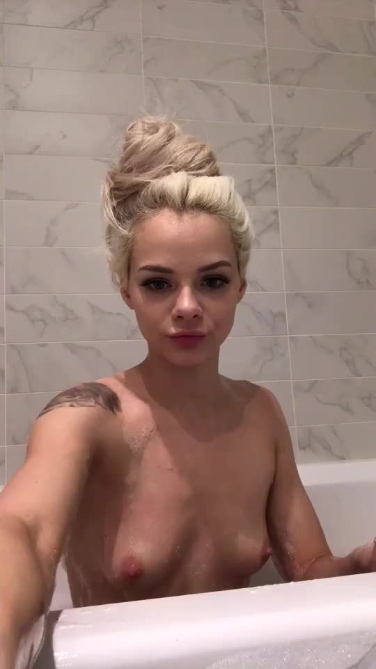 Elsa Jean shower 1