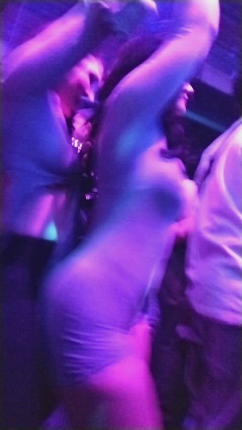 ass grinding lesbian nightclub teen twerking gif