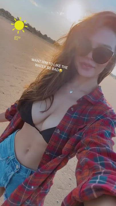 Beach Big Tits Bikini Boobs Bouncing Tits Brunette Huge Tits Natural Tits Outdoor