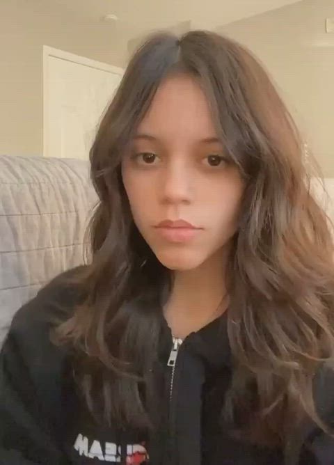 Jenna Ortega - Perfect face