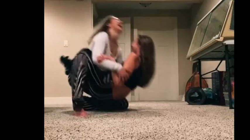 big ass bubble butt cute fit fitness lesbian lesbians romantic yuri gif