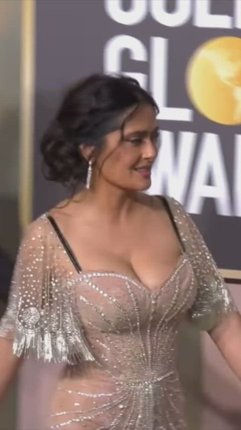 Salma Hayek is so bouncy 