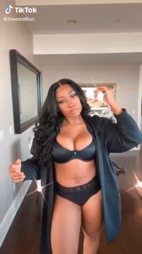 big ass black celebrity ebony edit megan thee stallion nsfw pmv tiktok twerking tik-tok