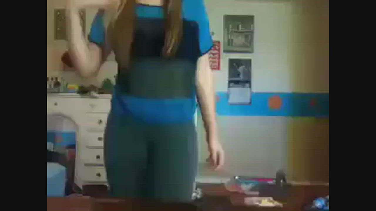 Striptease Teen Webcam gif