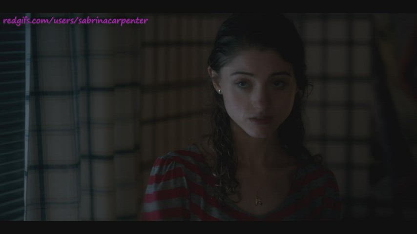 bra celebrity natalia dyer petittits petite skinny teen tight tight pussy undressing