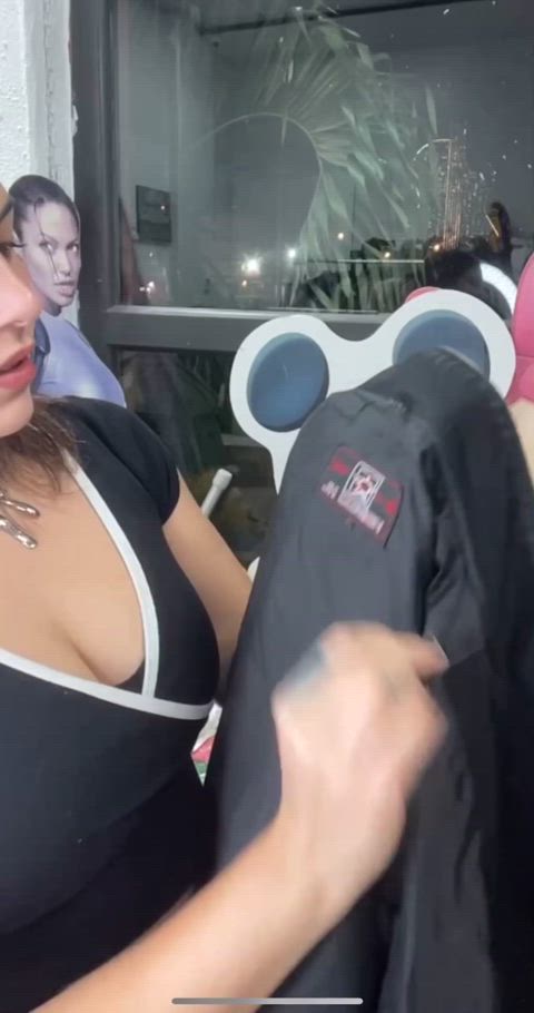 candid cleavage freaks tits gif