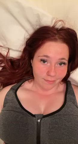 20 years old babe big tits female huge tits redhead gif